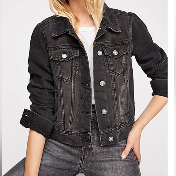 Free People-black denim jacket-size XS-distressed-EUC - Picture 4 of 11